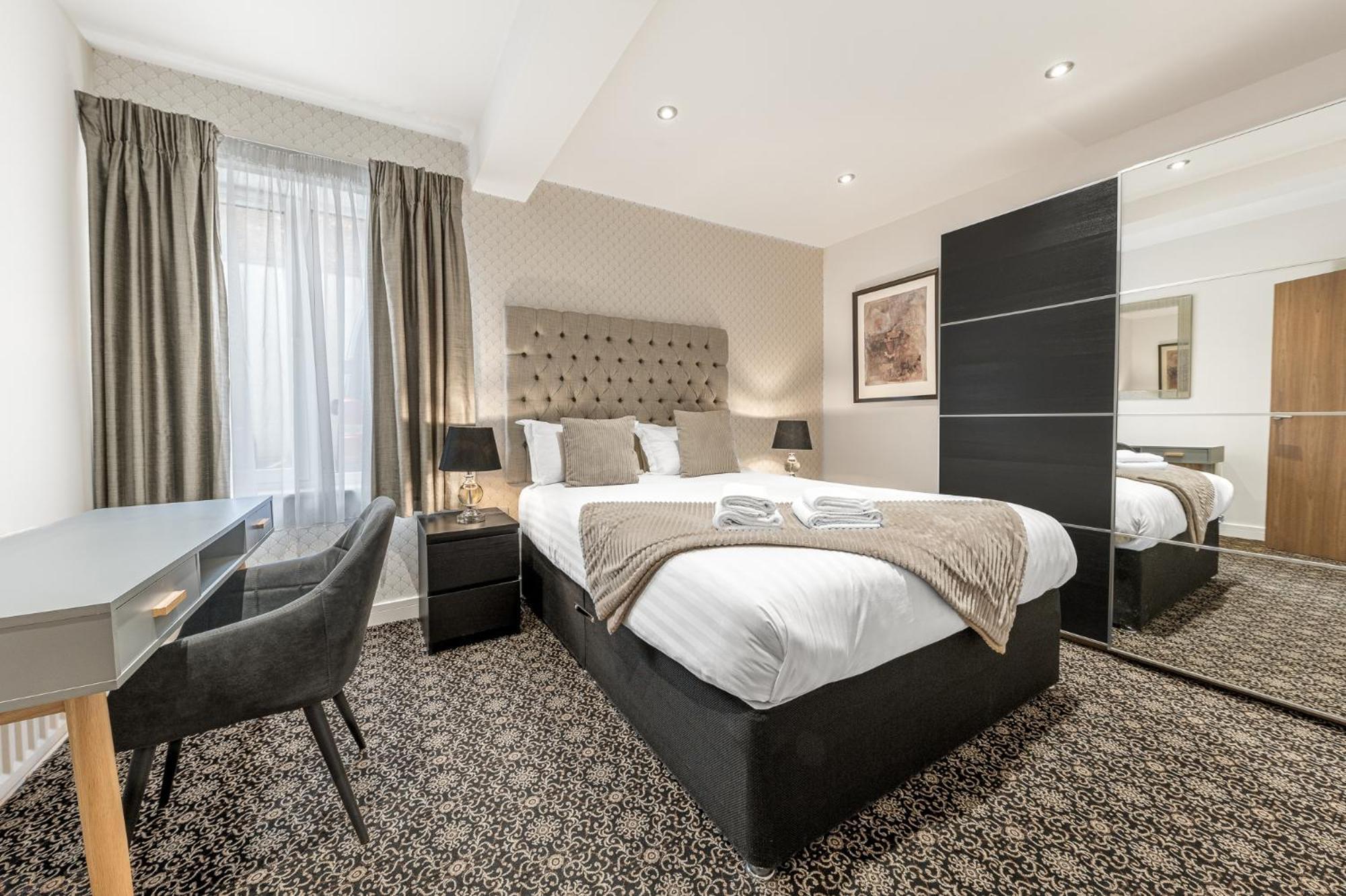 Abbey Apartments Modern Aparthotel For Tourists & Professionals Barrow-in-Furness Bagian luar foto