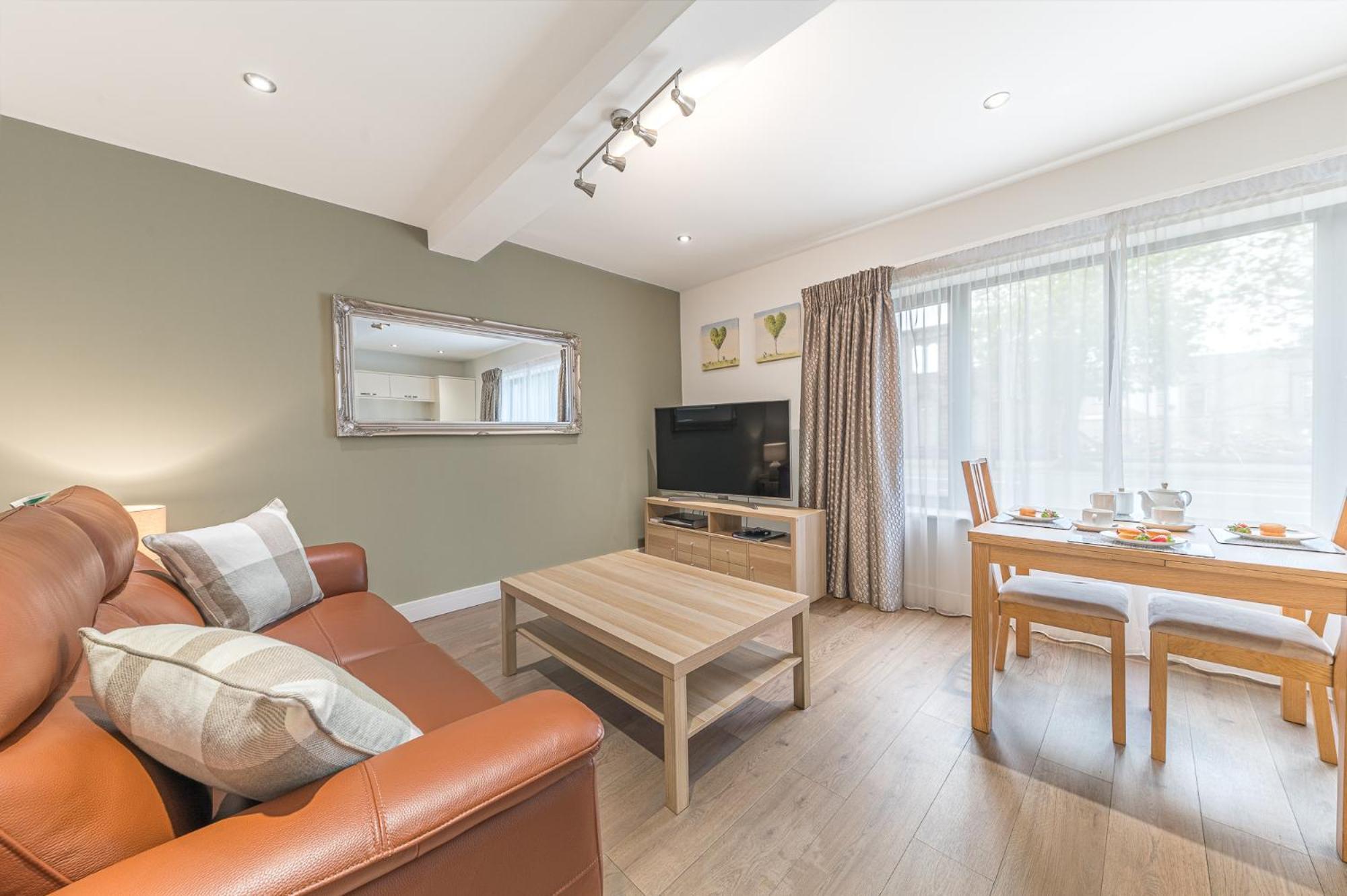 Abbey Apartments Modern Aparthotel For Tourists & Professionals Barrow-in-Furness Bagian luar foto