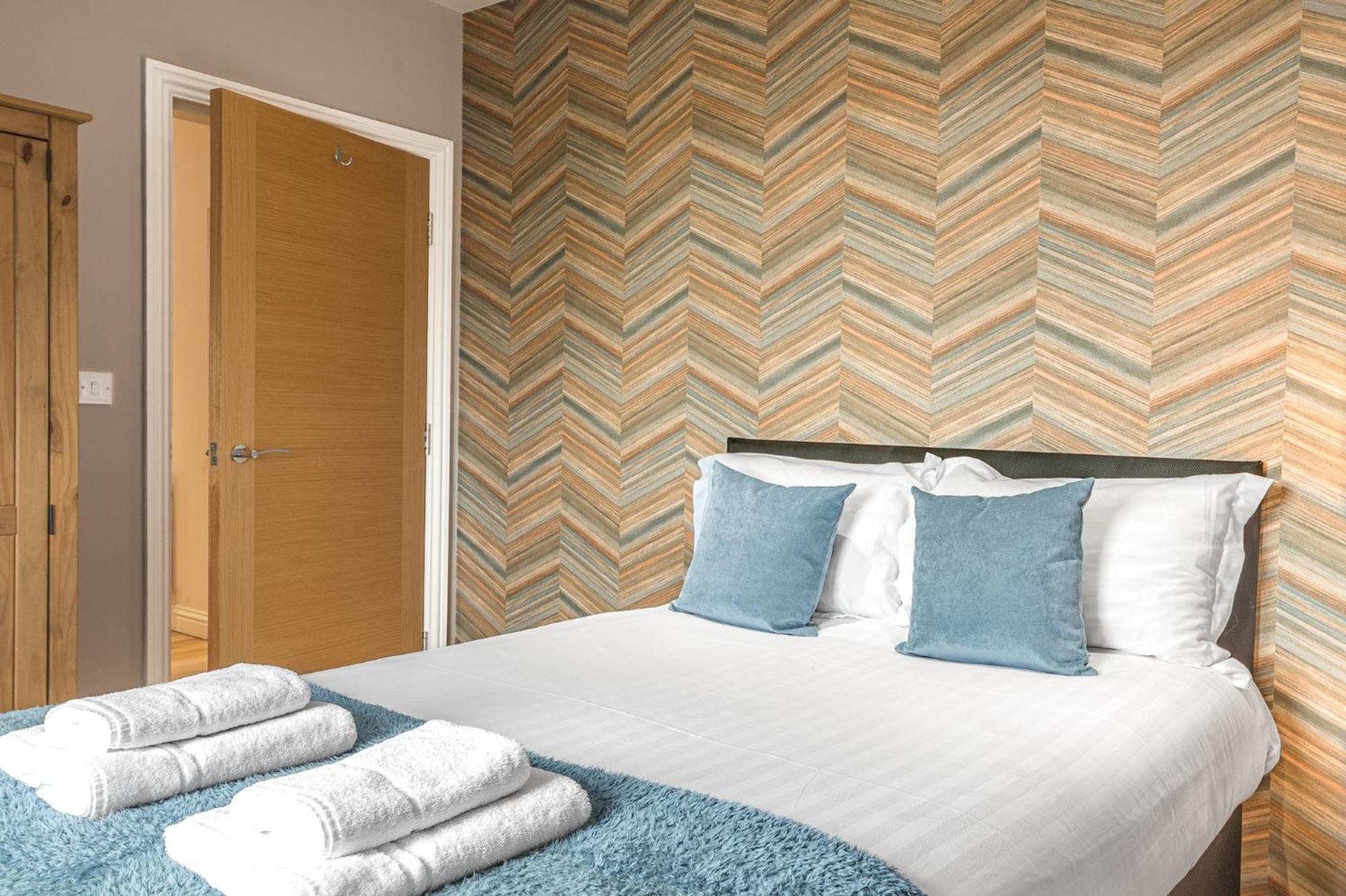 Abbey Apartments Modern Aparthotel For Tourists & Professionals Barrow-in-Furness Bagian luar foto