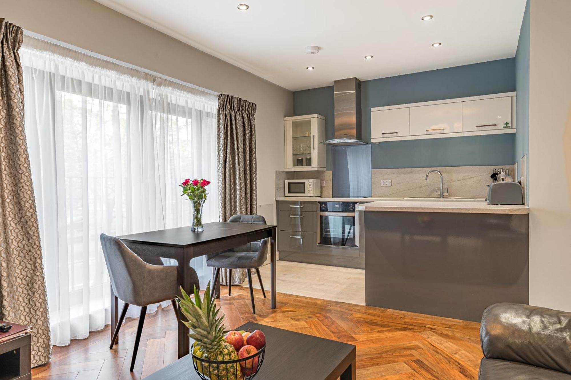 Abbey Apartments Modern Aparthotel For Tourists & Professionals Barrow-in-Furness Bagian luar foto