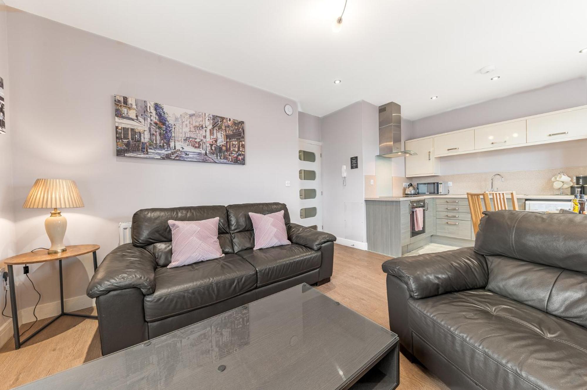Abbey Apartments Modern Aparthotel For Tourists & Professionals Barrow-in-Furness Bagian luar foto