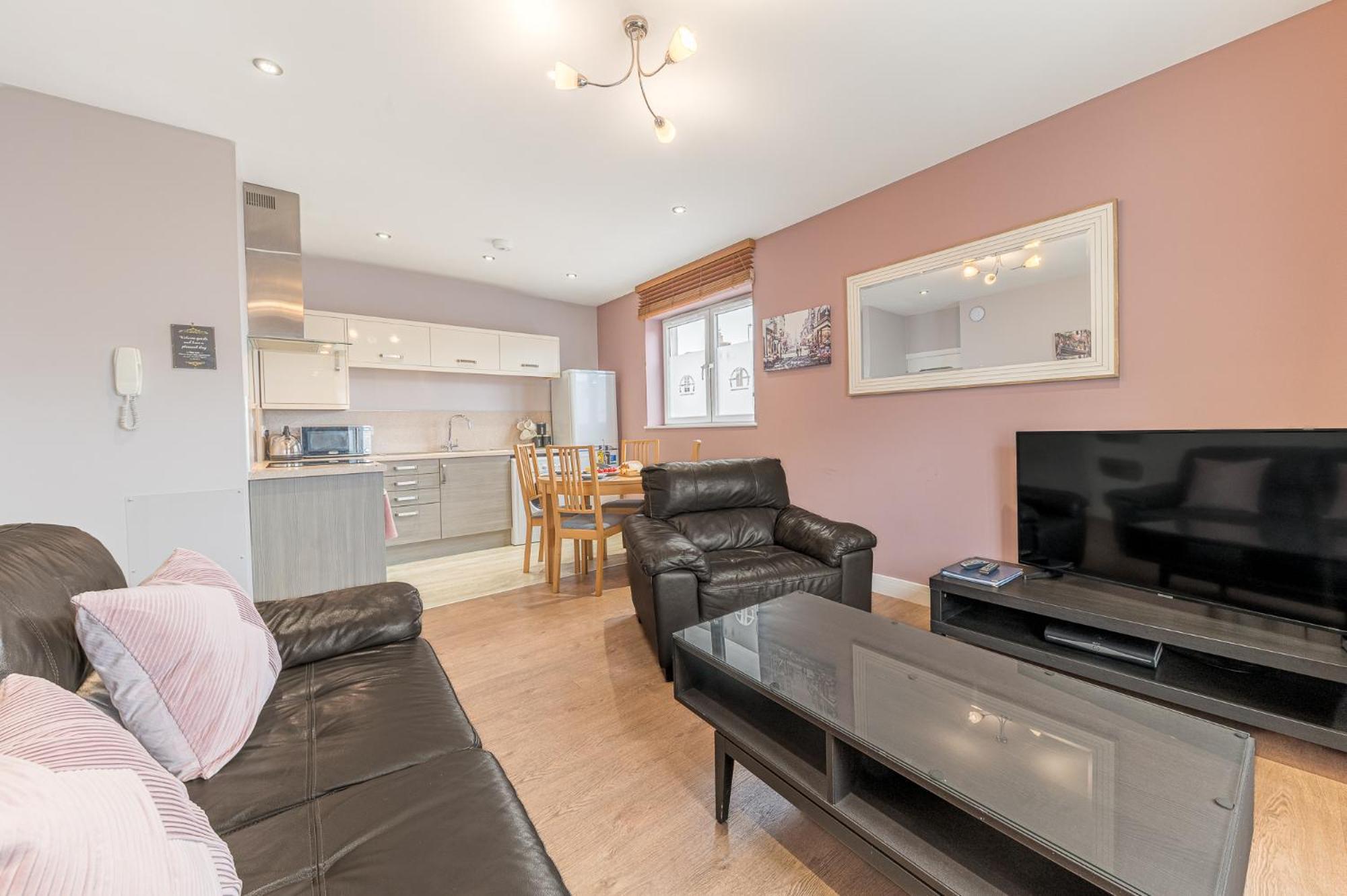 Abbey Apartments Modern Aparthotel For Tourists & Professionals Barrow-in-Furness Ruang foto