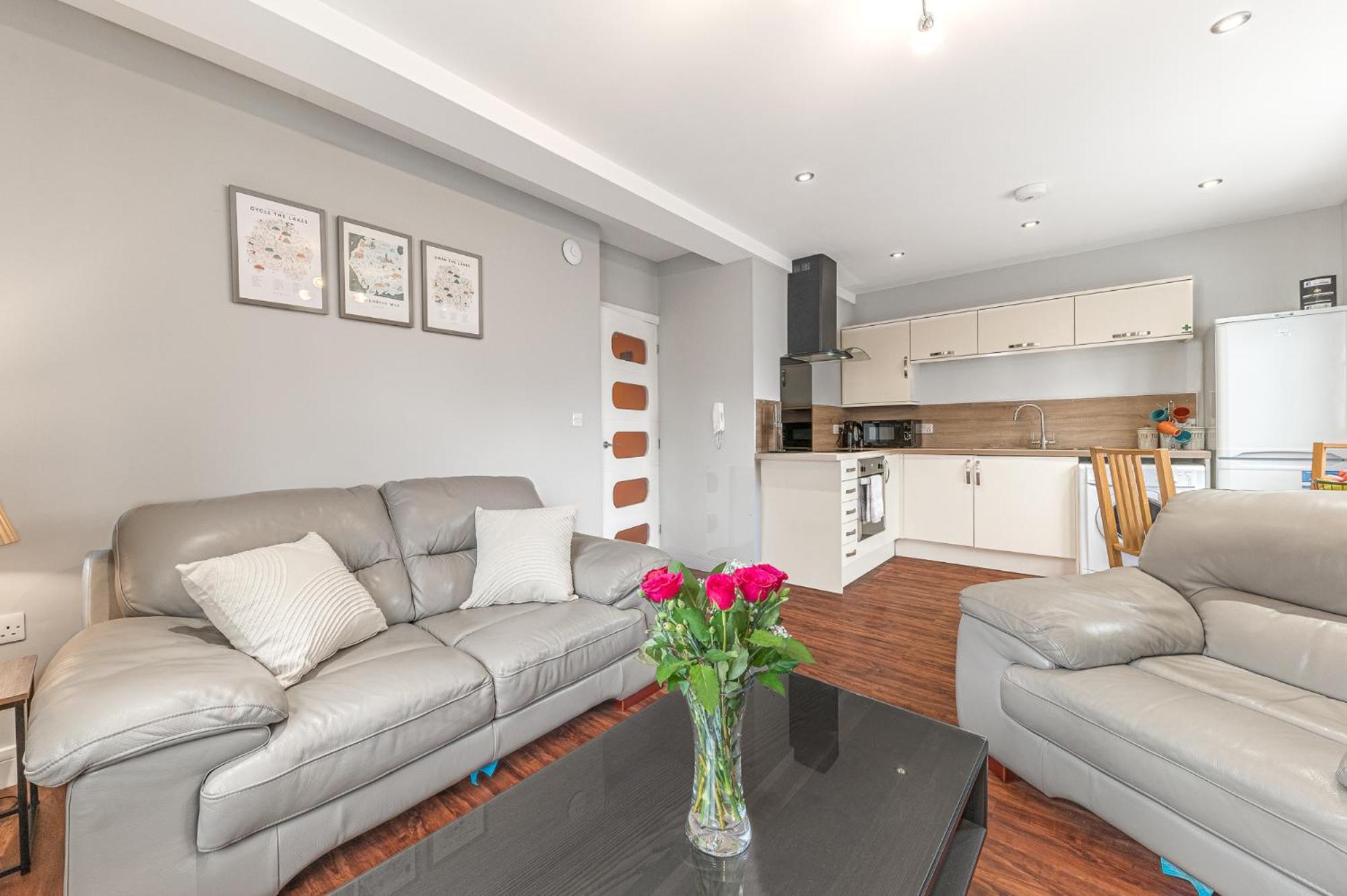 Abbey Apartments Modern Aparthotel For Tourists & Professionals Barrow-in-Furness Bagian luar foto
